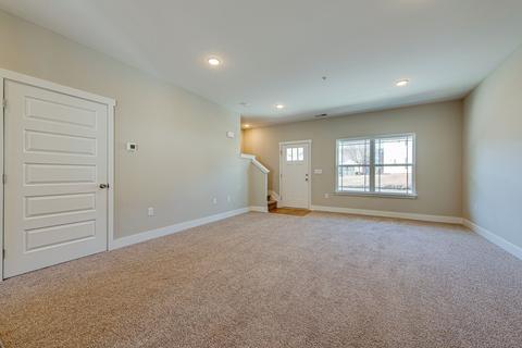 1045 Wells Way, Spring Hill, TN 37174 photo 7