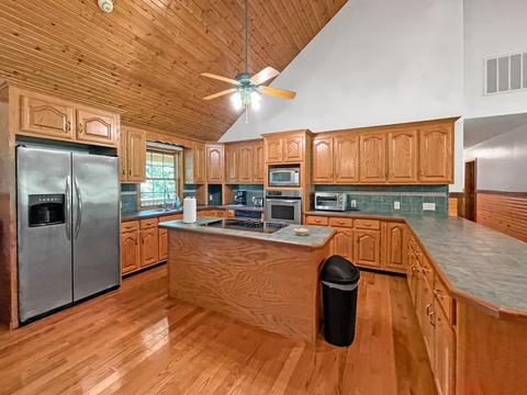 156 Nelson Cir, Dover, TN 37058 photo 8