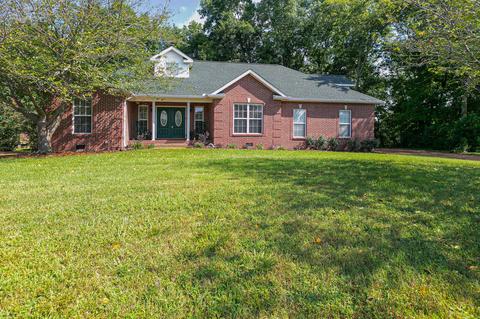 1422 Gray Fox Ln, Spring Hill, TN 37174 photo 1