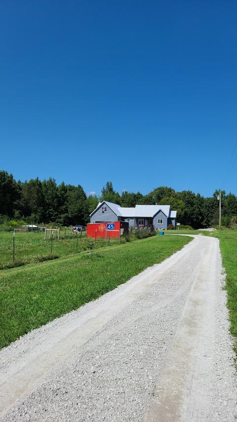 729 Dabbs Rd, Decherd, TN 37324 photo 2