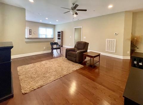 430 Bruce Dr, Spring Hill, TN 37174 photo 2