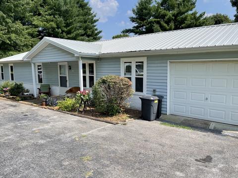105 Sunset Dr, Decherd, TN 37324 photo 1