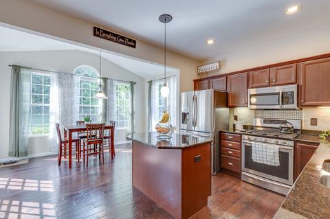 1033 Daniel Ln, Spring Hill, TN 37174 photo 7