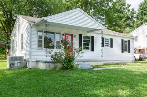 424 High St, Dickson, TN 37055 photo 2