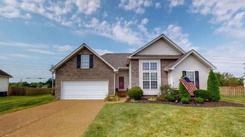 2937 Hearthside Dr, Spring Hill, TN 37174 photo 1