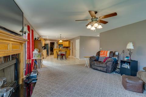 5685 Ozanne Rd, Springfield, TN 37172 photo 9