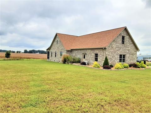 200 Commerce St E, Loretto, TN 38469 photo 4