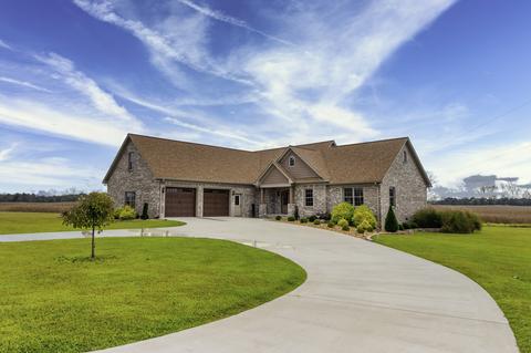 200 Commerce St E, Loretto, TN 38469 photo 1