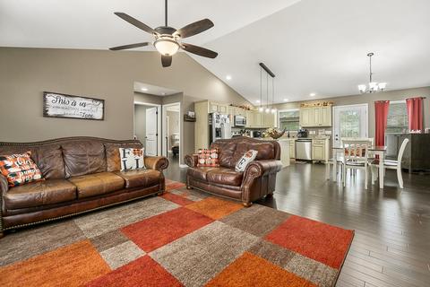 209 Celeste Dr, Baxter, TN 38544 photo 6