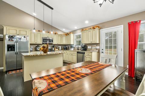 209 Celeste Dr, Baxter, TN 38544 photo 8
