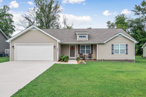 209 Celeste Dr, Baxter, TN 38544 photo 1