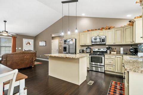 209 Celeste Dr, Baxter, TN 38544 photo 10