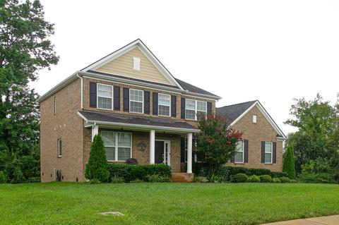 2336 Dewey Dr, Spring Hill, TN 37174 photo 2