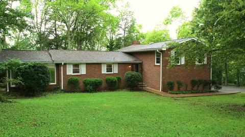 2036 Eversong Ln, Hermitage, TN 37076 photo 1