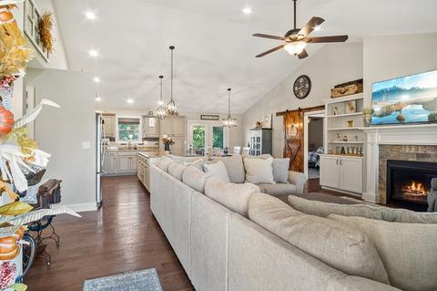 7149 Coleman Cir, Baxter, TN 38544 photo 12