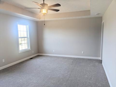 286 Claypool Rd N, Bethpage, TN 37022 photo 5