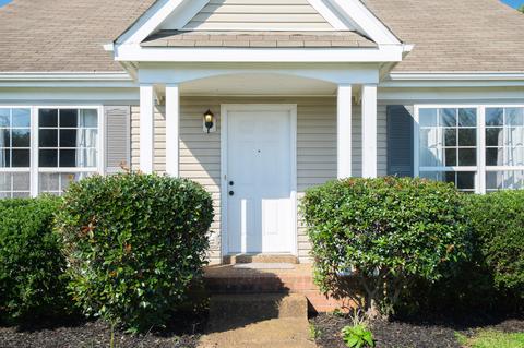 2849 Cochran Trace Dr, Spring Hill, TN 37174 photo 3