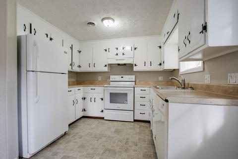 162 Chestnut St, Baxter, TN 38544 photo 14