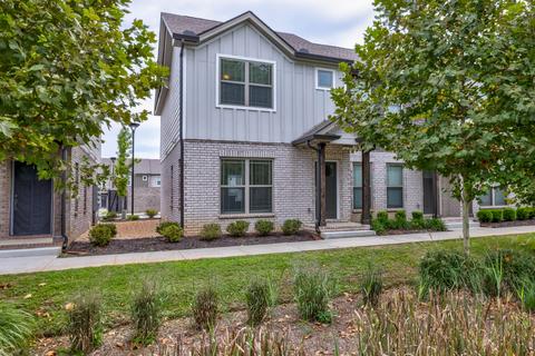 555 Gresham Ln #1-A, Murfreesboro, TN 37129 photo 2