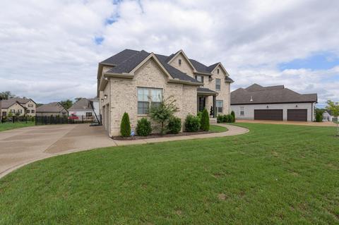 148 Compton St, Gallatin, TN 37066 photo 2
