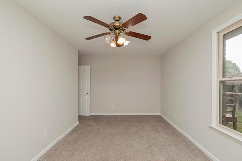 2906 Curtiswood Ln E, Springfield, TN 37172 photo 10