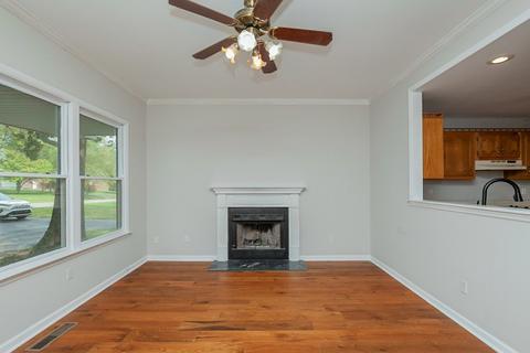 2906 Curtiswood Ln E, Springfield, TN 37172 photo 3