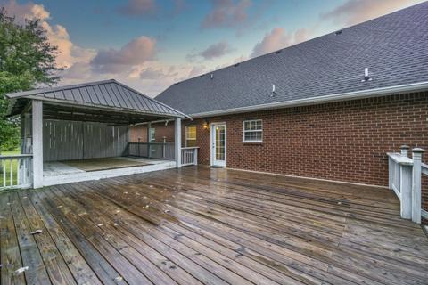 372 Bell Rd, Morrison, TN 37357 photo 5
