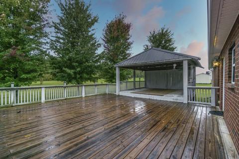 372 Bell Rd, Morrison, TN 37357 photo 6