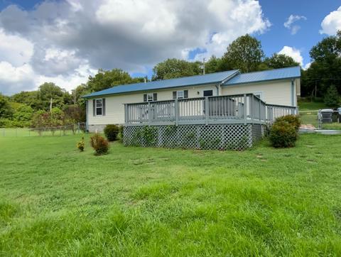 182 Paul Gregory Rd, Bethpage, TN 37022 photo 2