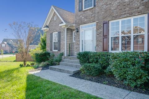 3003 Macon Ct, Spring Hill, TN 37174 photo 3