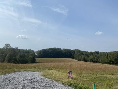 223 Claypool Rd, Bethpage, TN 37022 photo 1