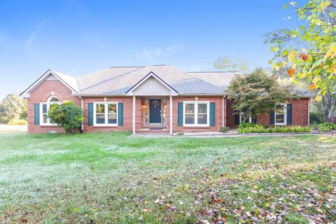 1213 Pommel Ct, Springfield, TN 37172 photo 1