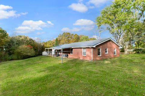 2818 Hillview Cir, Centerville, TN 37033 photo 7