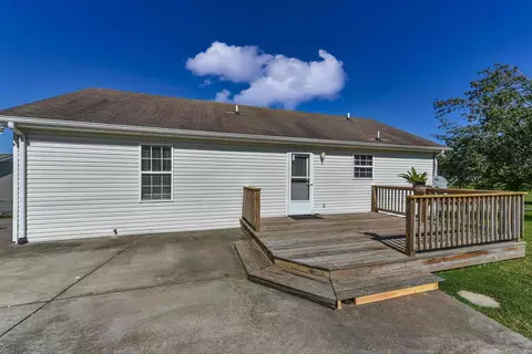 105 Phillip Dr, Springfield, TN 37172 photo 5