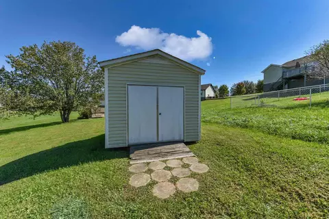 105 Phillip Dr, Springfield, TN 37172 photo 23