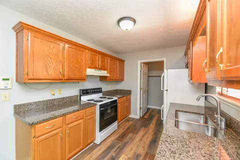 105 Phillip Dr, Springfield, TN 37172 photo 13