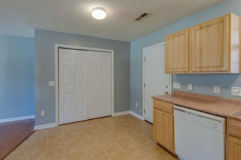 605 W 3rd St, Dickson, TN 37055 photo 13