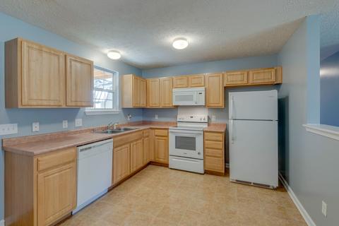 605 W 3rd St, Dickson, TN 37055 photo 10
