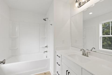 106 Walnut St N, Springfield, TN 37172 photo 10
