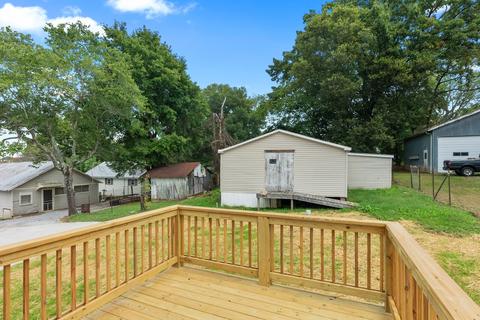 106 Walnut St N, Springfield, TN 37172 photo 14