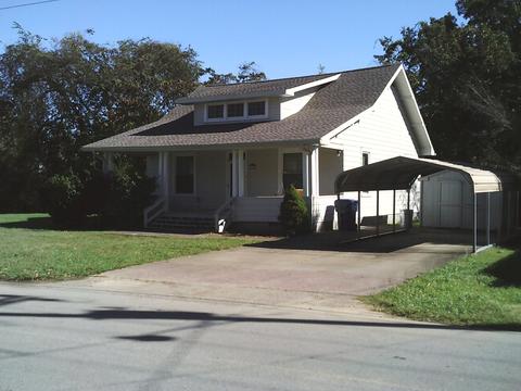 102 Cedar St, Dover, TN 37058 photo 3