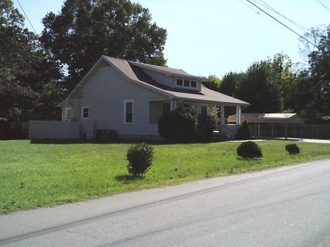 102 Cedar St, Dover, TN 37058 photo 4