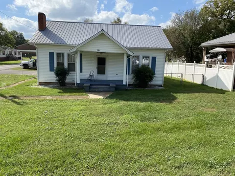 701 W Main St, Decherd, TN 37324 photo 21