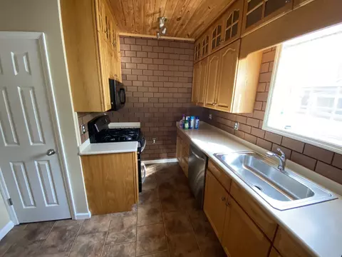 701 W Main St, Decherd, TN 37324 photo 7