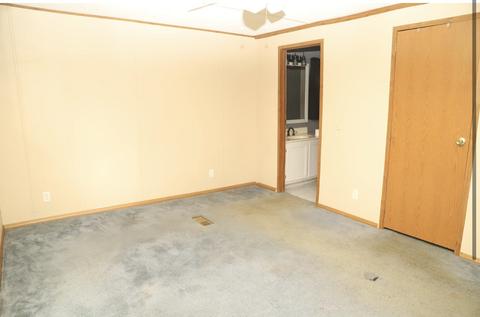 913 Maddox Rd, Centerville, TN 37033 photo 8