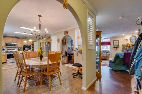 1122 John Sharp Rd, Columbia, TN 38401 photo 3