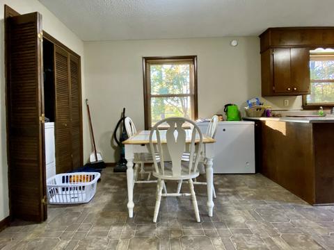 727 Brenda Ave, Loretto, TN 38469 photo 5