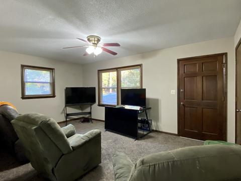 727 Brenda Ave, Loretto, TN 38469 photo 3