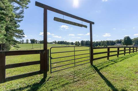 580 Eno Rd, Dickson, TN 37055 photo 4