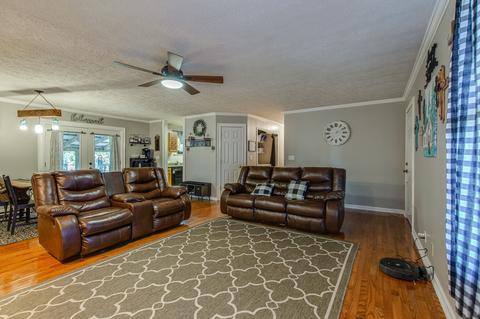 2100 Wolfe Rd, White Bluff, TN 37187 photo 9